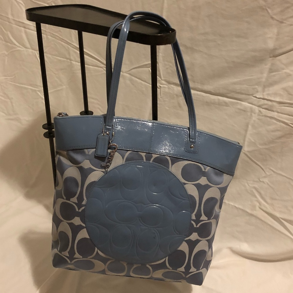 Coach large tote